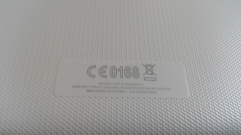 bán dùm nhỏ em thằng bạn 1 con  Samsung Galaxy Tab E 9.6 chính hãng màu Trắng mới mua 1 tháng ở VTA - 3