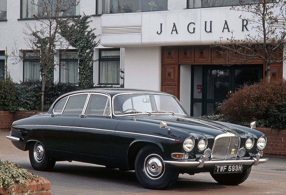 Jaguar_420G_zpshndlyjf5.jpg