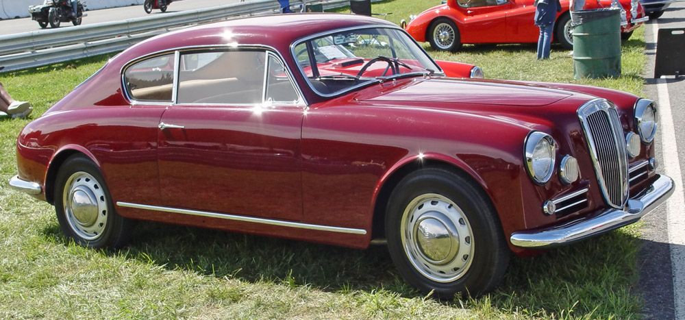 Lancia-Aurelia-Coupe-sa-lr_zpsjpeajyek.jpg