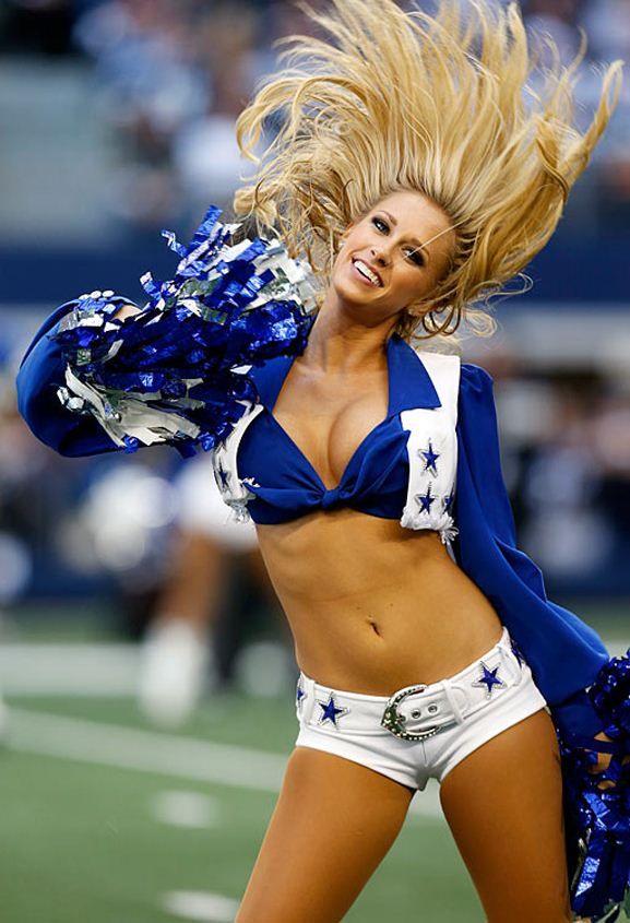 Dallas Cowboys - NFL cheerleaders november 2012 / девушки из групп поддержки в американском футболе